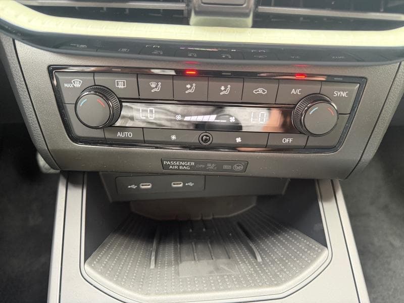 Seat Arona 1.0 TSI 95CV | PLAY PLUS | CAR PLAY | CAMERA ARR | - 23