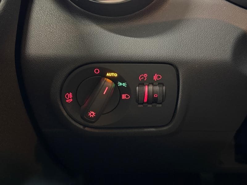 Audi A1 1.0 TFSI 95 CV | Capteurs AV ARR | Clim Auto | Bluetooth - 26