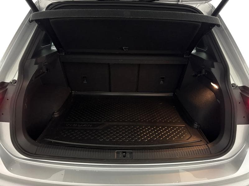 Volkswagen Tiguan III R Line | 1.5 TSI 150 CV | Camera 360 | GPS | Hayon electrique | Attache remorque - 14