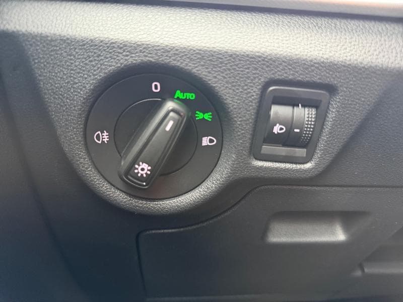 Skoda Kamiq Ambition | 1.0 tsi 95 cv | Gps | Clim | sièges chauffant - 27