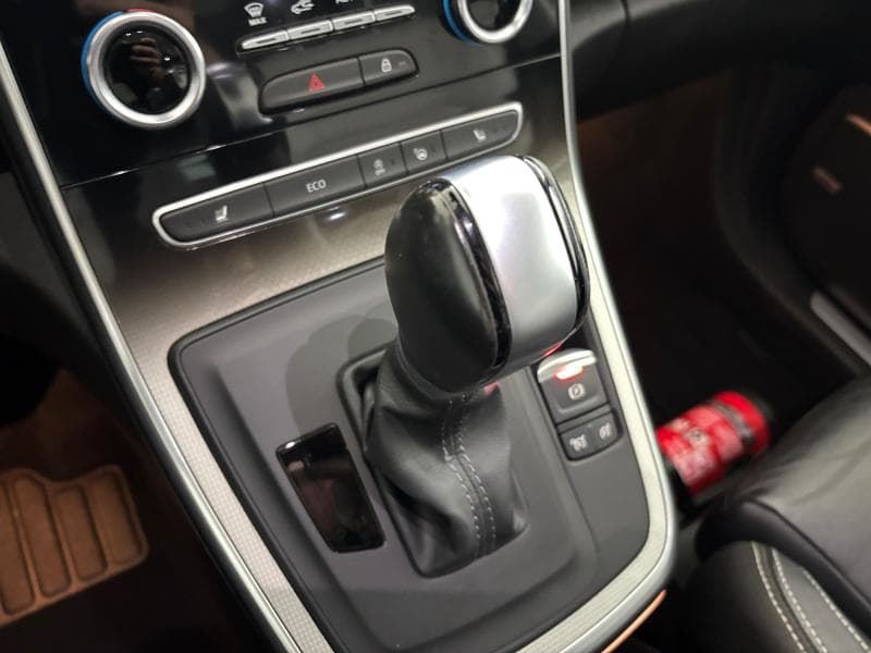 Renault Grand Scenic Initiale Paris | 1.3 Tce EDC 160 cv | 7 Places | Cuir | Clim auto | Caméra - 13