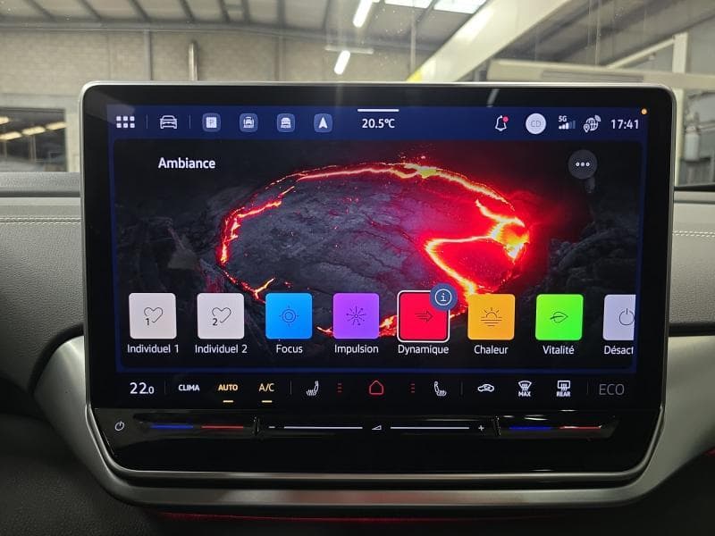Volkswagen ID.4 Pro Business Sport | 79kWh 286ch | Démo dispo 01/2027 - 17