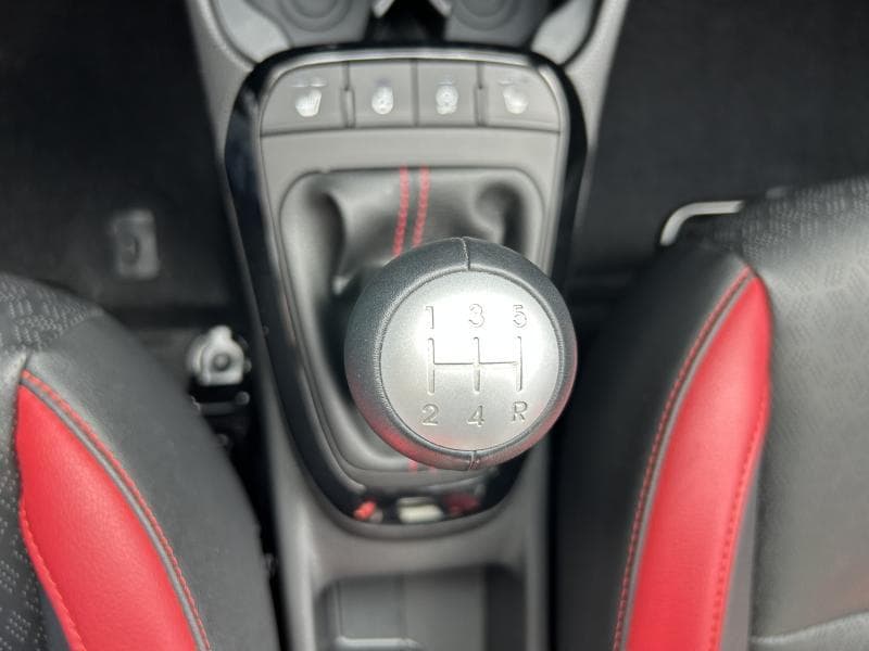 Kia Picanto GT Line | 1.0 essence 67 CV | Camera | GPS | Sieges av et volant chauffants | Cruise control - 20