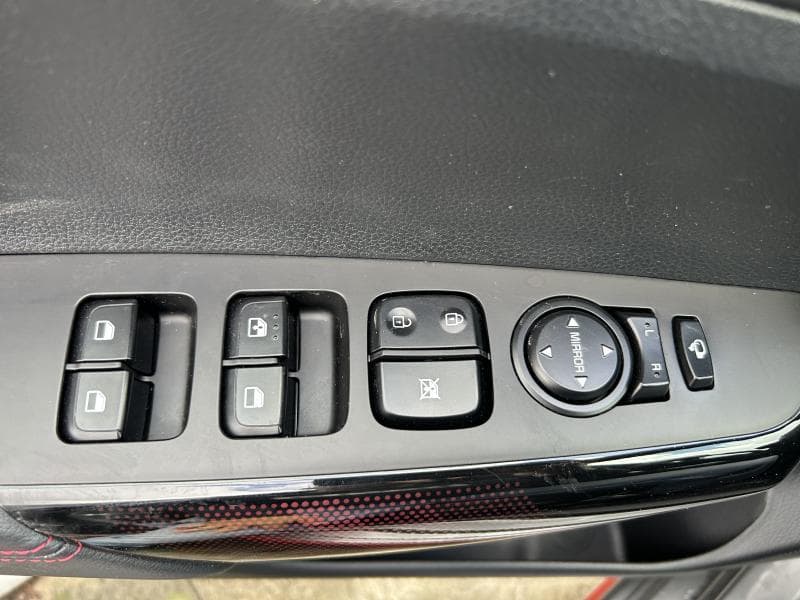 Kia Picanto GT Line | 1.0 essence 67 CV | Camera | GPS | Sieges av et volant chauffants | Cruise control - 25