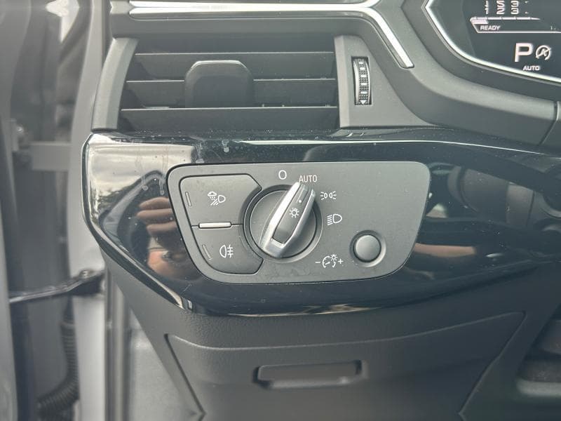 Audi RS4 RS | V6 2.9 TFSI 450Cv | 4x4 | Carplay | Camera360 | toit ouvrant pano - 25