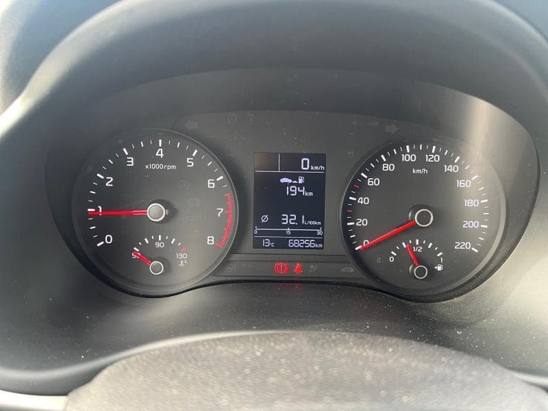 Kia Rio pulse | 1.2 84hp |  roue de secours | bluetooth | Car Play | - 18