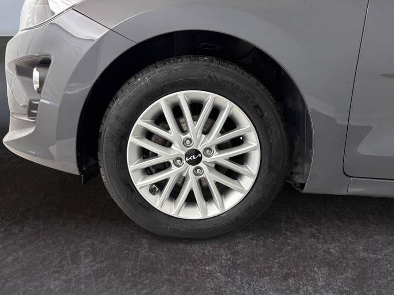 Kia Rio pulse | 1.2 84hp |  roue de secours | bluetooth | Car Play | - 7