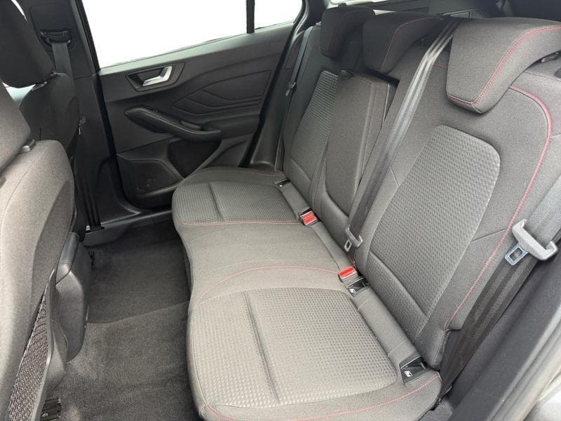 Ford Focus ST-Line | 1.5 Diesel 120 cv | clim auto | siege et volant chauffant | camera de recul | gps - 11