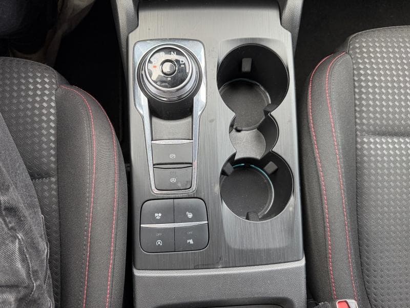 Ford Focus ST-Line | 1.5 Diesel 120 cv | clim auto | siege et volant chauffant | camera de recul | gps - 26