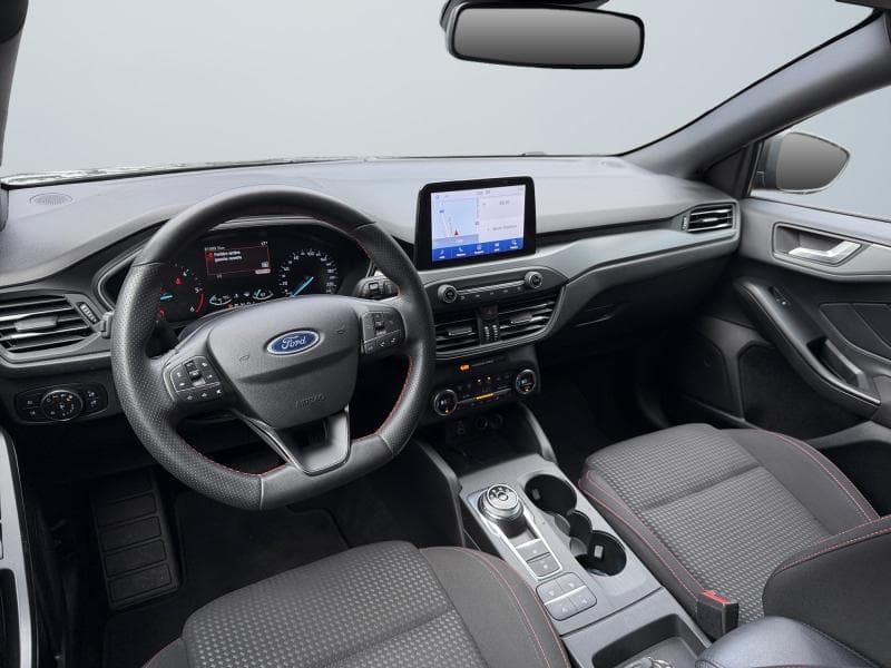 Ford Focus ST-Line | 1.5 Diesel 120 cv | clim auto | siege et volant chauffant | camera de recul | gps - 2
