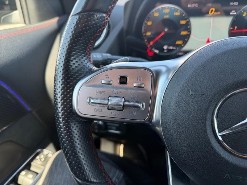 Mercedes-Benz GLA 180 GLA 180D 116cv | pack amg | camera arr | bluetooth | - 17
