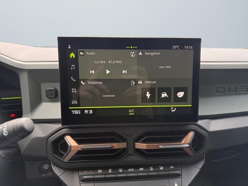 Dacia Duster Extreme | 1.6 HYbrid 145cv | GPS | Clim auto | Camera 360 - 17
