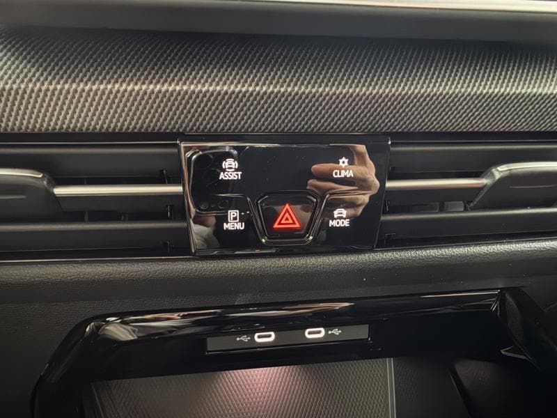 Volkswagen Golf VIII R-Line Business Premium - Phare Matrix - Harman Kardon - KIT HIVER SUR JANTES ALU - 44