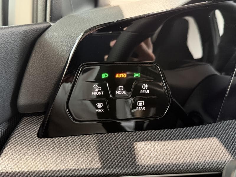 Volkswagen Golf VIII R-Line Business Premium - Phare Matrix - Harman Kardon - KIT HIVER SUR JANTES ALU - 26