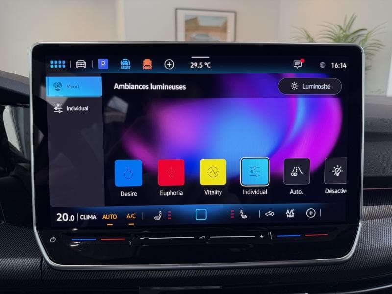Volkswagen Golf VIII R-Line Business Premium - Phare Matrix - Harman Kardon - KIT HIVER SUR JANTES ALU - 40