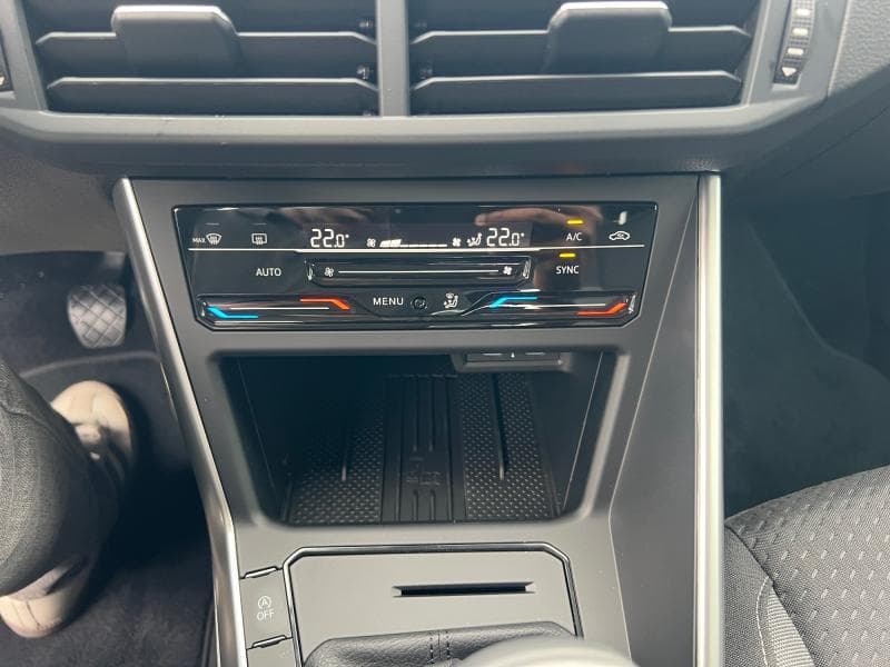 Volkswagen Polo Life Business | 1.0 TSI 95 CH || CAPTEUR AV. AR | CAMERA AR | CARPLAY | AUDROID AUTO - 24