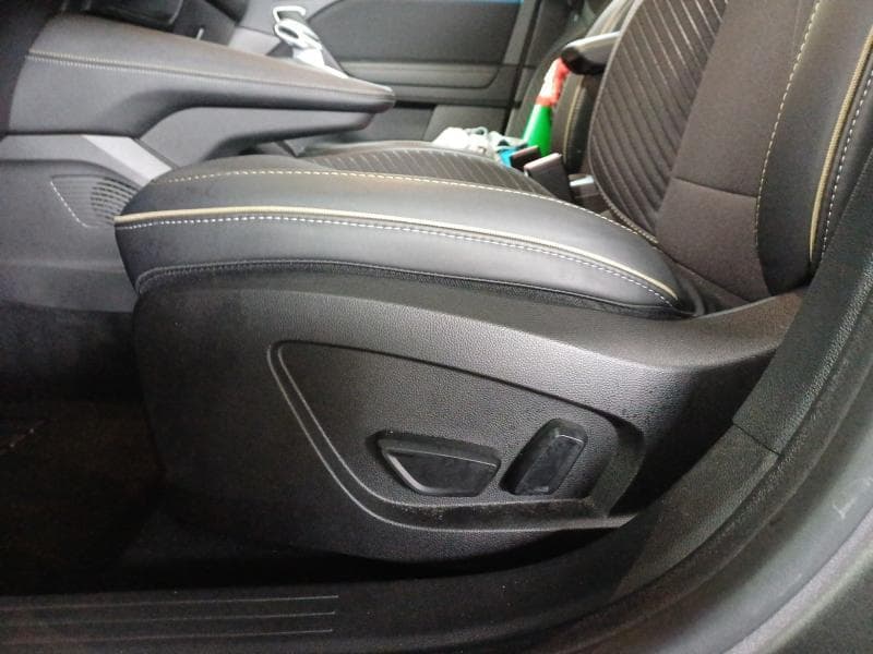 Renault Symbioz 1.6i E-TECH Iconic 145 Hp - 25