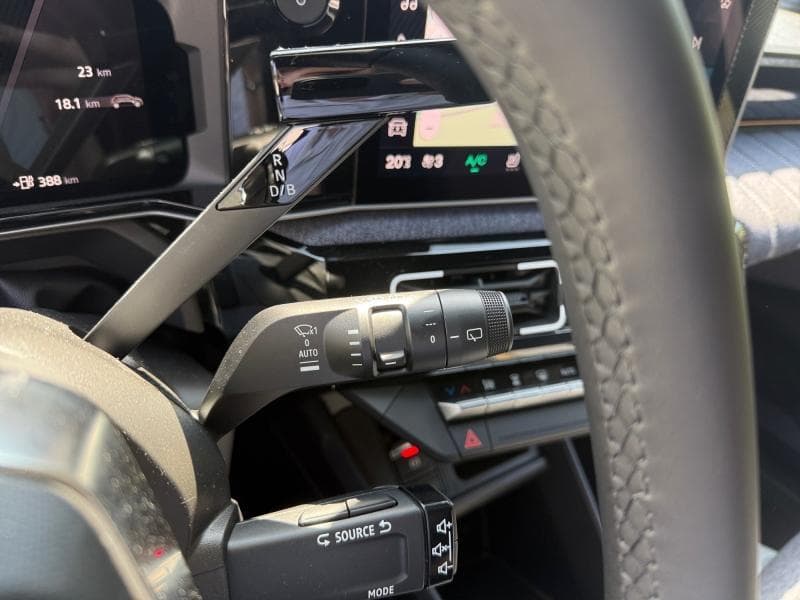 Renault R5 Techno | 52 kWh 150cv | Sièges chauffants | Carplay | Camera - 25
