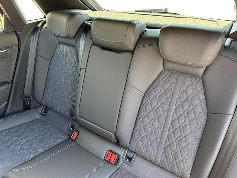 Audi A3 Sportback S-Line - 13