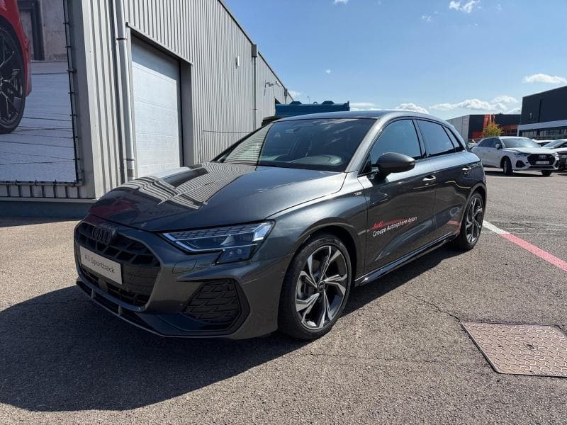 Audi A3 Sportback S-Line - 9