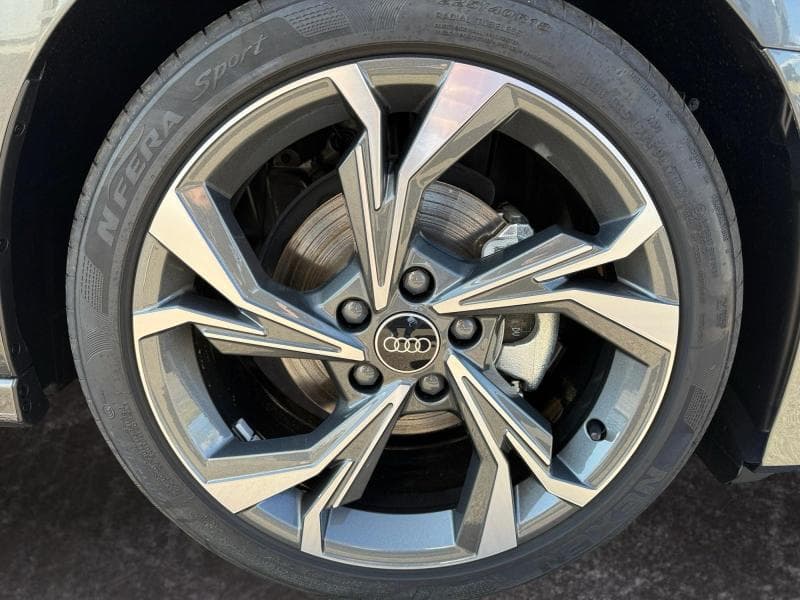 Audi A3 Sportback S-Line - 4