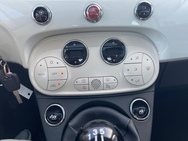 Fiat 500 Dolcevita | 1.0 Hybrid 71cv | Bluetooth | Toit Panoramique | Capteurs arr | Clim auto - 21