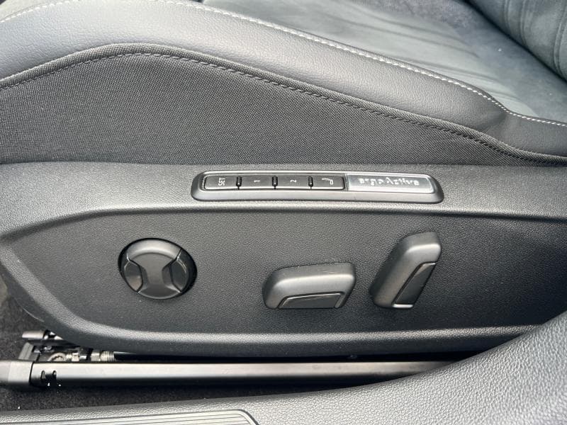 Volkswagen Golf Style Bussiness | 1.5 EST 116CH | Toit ouvrant | Caplay | Boite Auto | Clim Auto | - 26