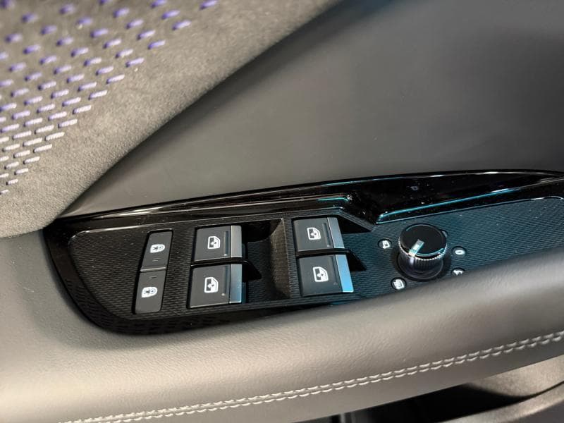 Audi Q3 S-Line Int/Ext | 1.5 TFSI 150 CV | Carplay | Camera | Toit Ouvr | Keyless - 26