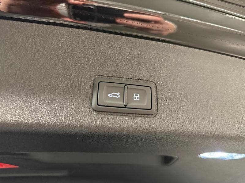 Audi Q3 S-Line Int/Ext | 1.5 TFSI 150 CV | Carplay | Camera | Toit Ouvr | Keyless - 28