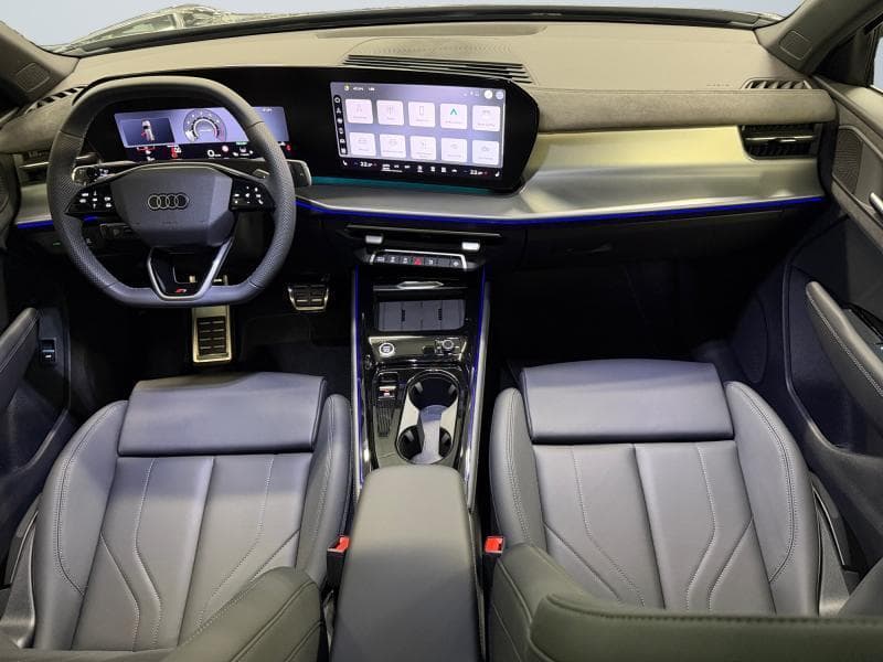 Audi Q3 S-Line Int/Ext | 1.5 TFSI 150 CV | Carplay | Camera | Toit Ouvr | Keyless - 13