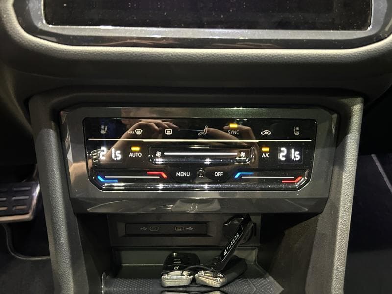 Volkswagen Tiguan Allspace R-Line | 2.0 TSI 190cv | 4x4 | Boite Auto | Toit Pano | Attelage - 22