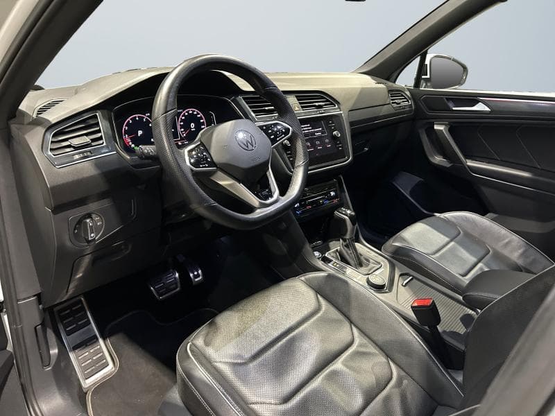 Volkswagen Tiguan Allspace R-Line | 2.0 TSI 190cv | 4x4 | Boite Auto | Toit Pano | Attelage - 9