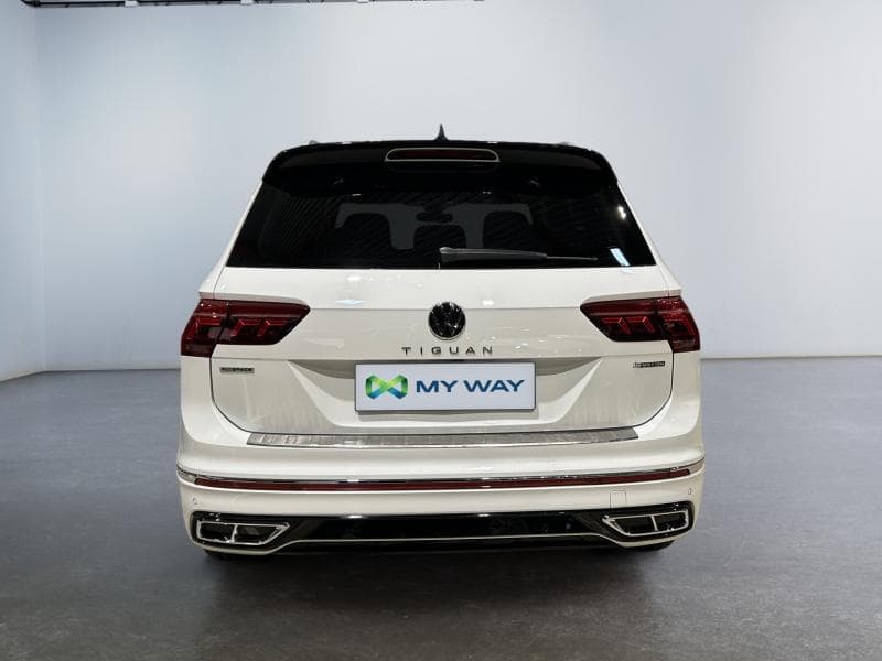 Volkswagen Tiguan Allspace R-Line | 2.0 TSI 190cv | 4x4 | Boite Auto | Toit Pano | Attelage - 5