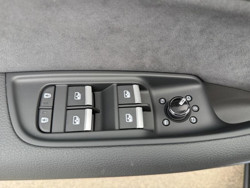 Audi Q7 S Line | 3.0 TDI 285CV | 7 Places | 4x4 | Carplay | GPS | Caméra | Toit ouvrant | Led Matrix | Attelage | Vortual Cockpit | Sièges AV chauffants | Capteurs AV+AR | Clim Auto |  Bluethooth - 17