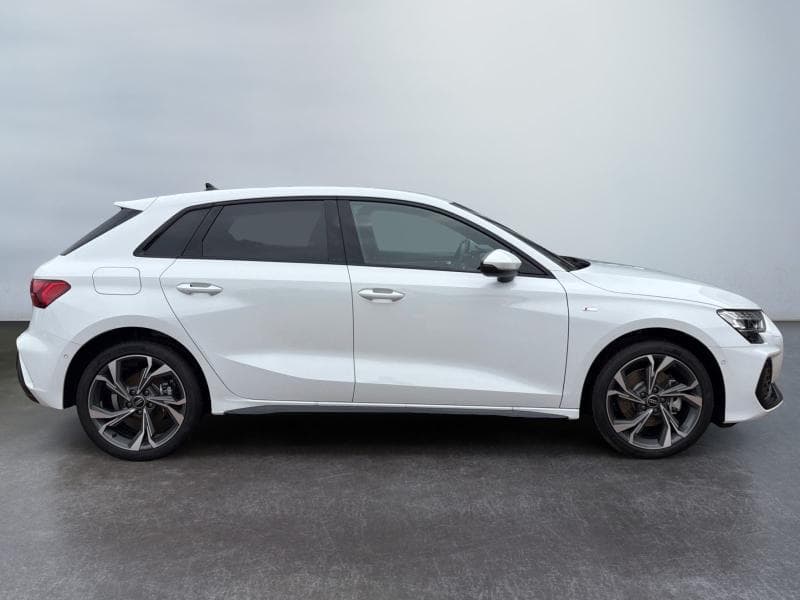 Audi A3 Sportback S-Line*PHEV*PROMO* - 8