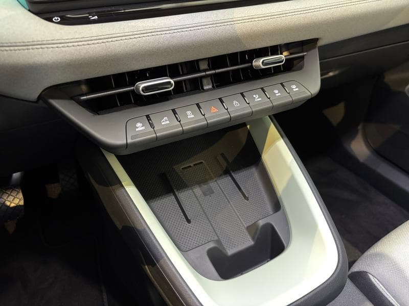 Skoda Epiq Selection 55kWh 211cv - 23