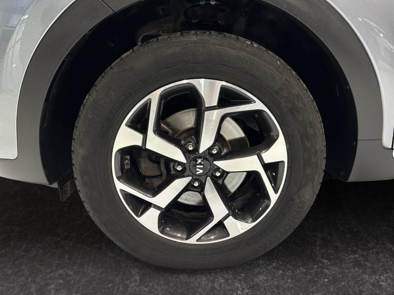 Kia Sportage 1.6 CRDI 116 Cv | Attelage |  Carplay | Camera | GPS - 31