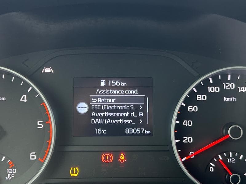 Kia Sportage 1.6 CRDI 116 Cv | Attelage |  Carplay | Camera | GPS - 15