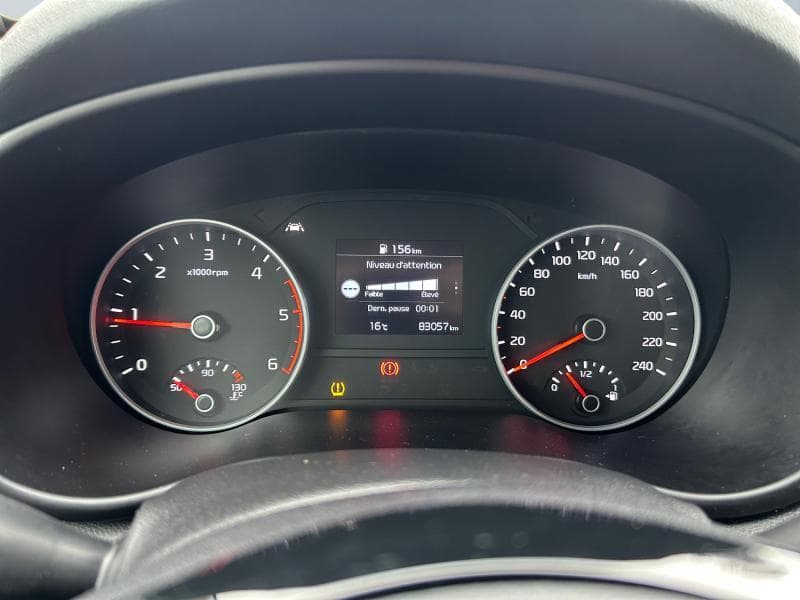 Kia Sportage 1.6 CRDI 116 Cv | Attelage |  Carplay | Camera | GPS - 14