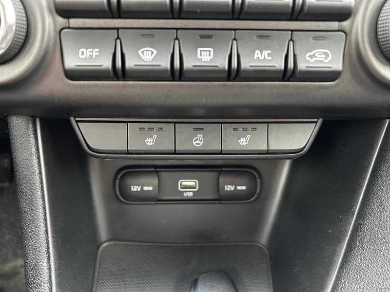 Kia Sportage 1.6 CRDI 116 Cv | Attelage |  Carplay | Camera | GPS - 22