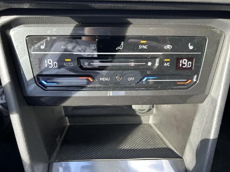 Volkswagen Tiguan R-Line | 1.5 TSI 150 CV | Camera 360 | GPS | Carplay | Hayon electrique - 21