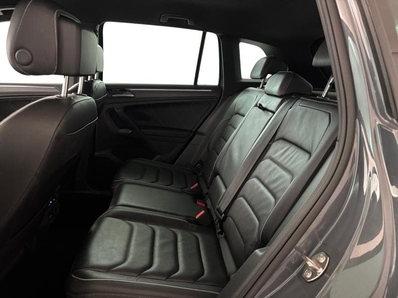 Volkswagen Tiguan R-Line | 1.5 TSI 150 CV | Camera 360 | GPS | Carplay | Hayon electrique - 13