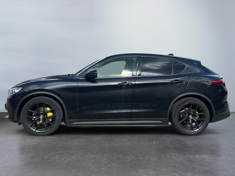 Alfa Romeo Stelvio Sprint | 2.2 diesel 160 CV | Camera | Toit ouvrant et pano | Sieges av et volant chauffants | GPS - 8