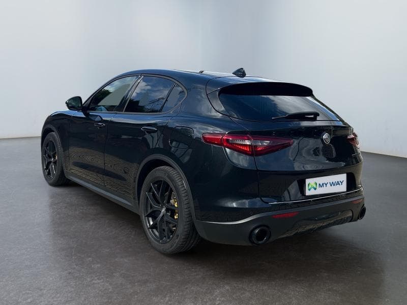 Alfa Romeo Stelvio Sprint | 2.2 diesel 160 CV | Camera | Toit ouvrant et pano | Sieges av et volant chauffants | GPS - 7