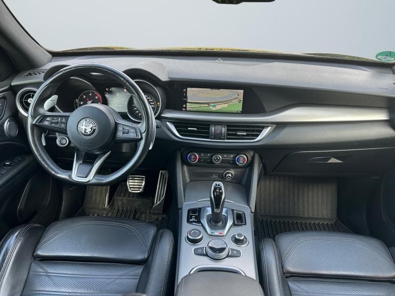 Alfa Romeo Stelvio Sprint | 2.2 diesel 160 CV | Camera | Toit ouvrant et pano | Sieges av et volant chauffants | GPS - 9