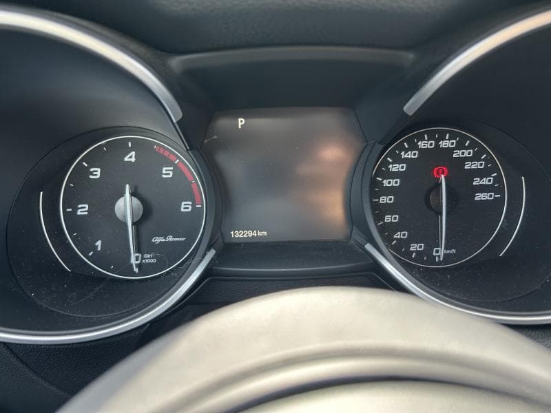 Alfa Romeo Stelvio Sprint | 2.2 diesel 160 CV | Camera | Toit ouvrant et pano | Sieges av et volant chauffants | GPS - 16