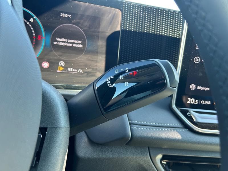 Volkswagen Tiguan Life | 2.0 TDI 150Cv | Attelage | Camera | Carplay | Sièges AV chauffants - 27