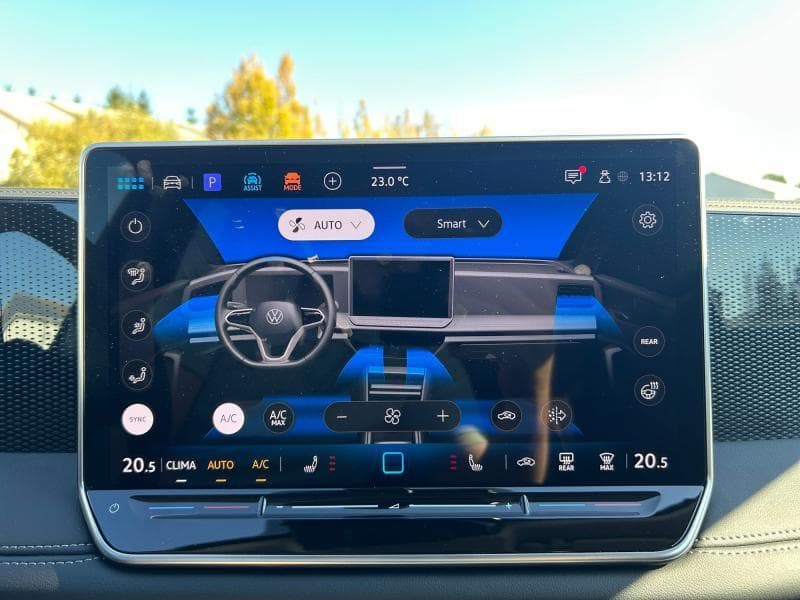 Volkswagen Tiguan Life | 2.0 TDI 150Cv | Attelage | Camera | Carplay | Sièges AV chauffants - 18