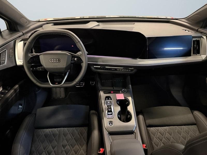 Audi Q4 e-tron suv - 3