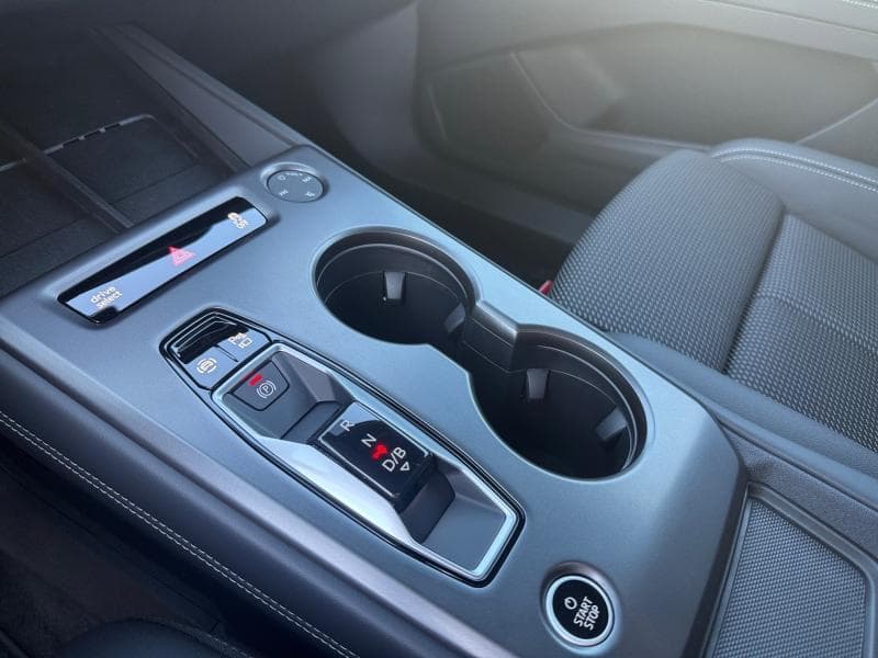 Audi Q4 Corporate S | 77Kwh 286cv 564kms WLTP | Pompe a chauleur | GPS | Carplay | Caméra360 | Led Matrix | Virtual Cockpit | Siége AV chauffants | Capteurs AV + AR | Cuir | Clim Auto | - 14